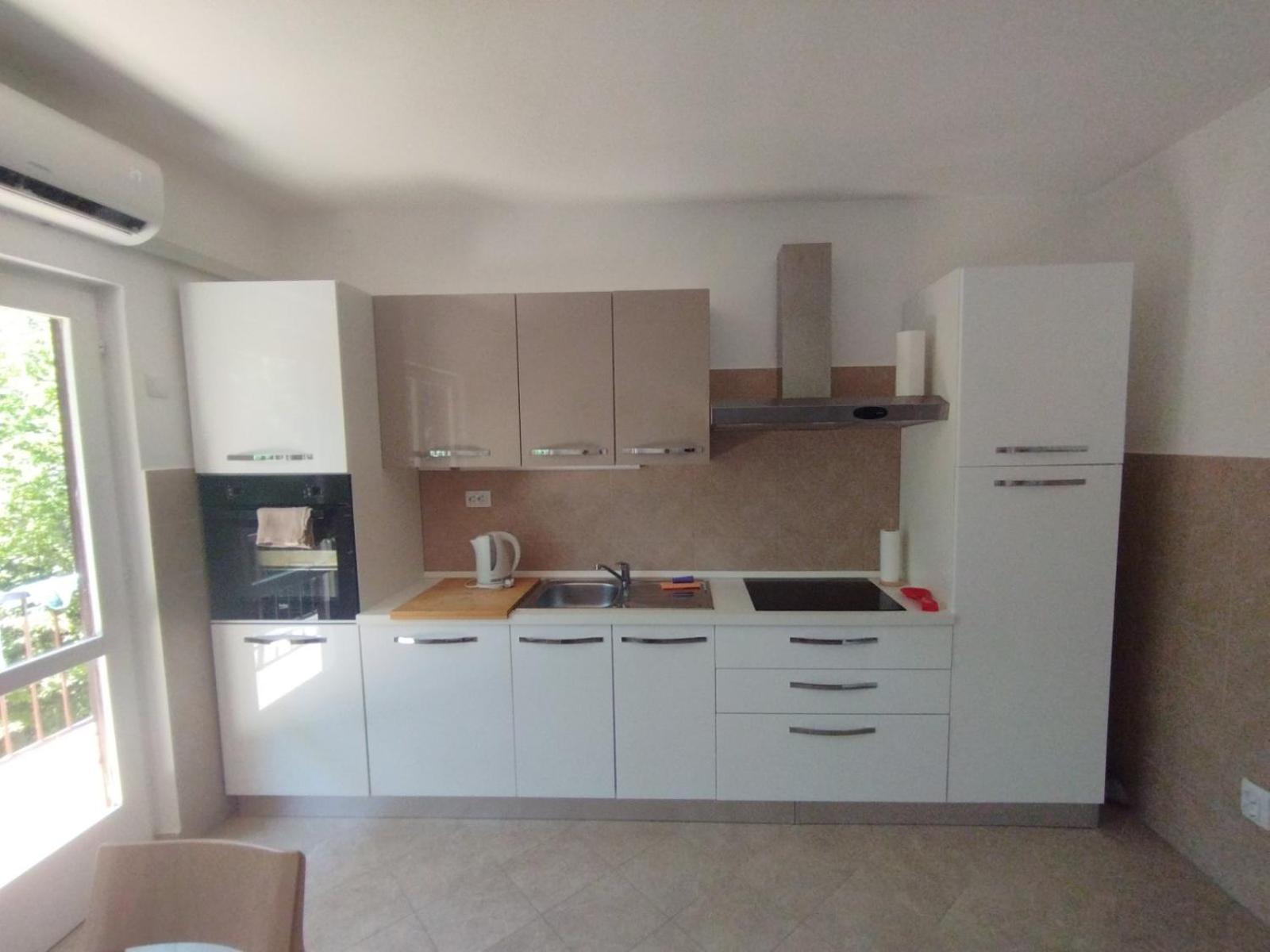 Apartment Kora *